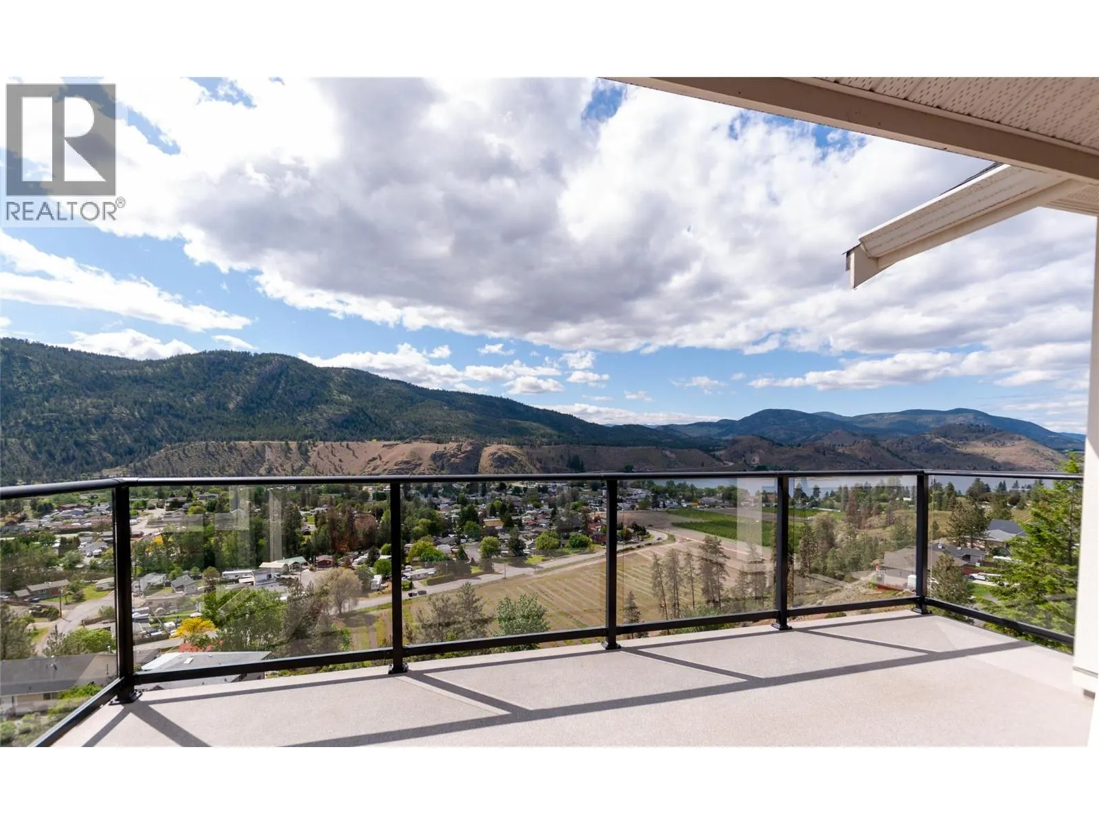 4400 McLean Creek Road Unit# 137