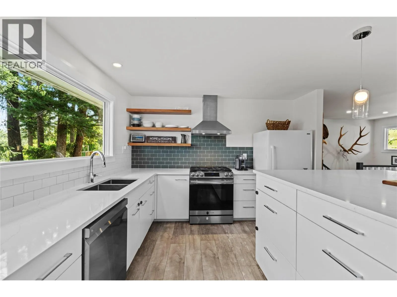1254 Foxwood Lane