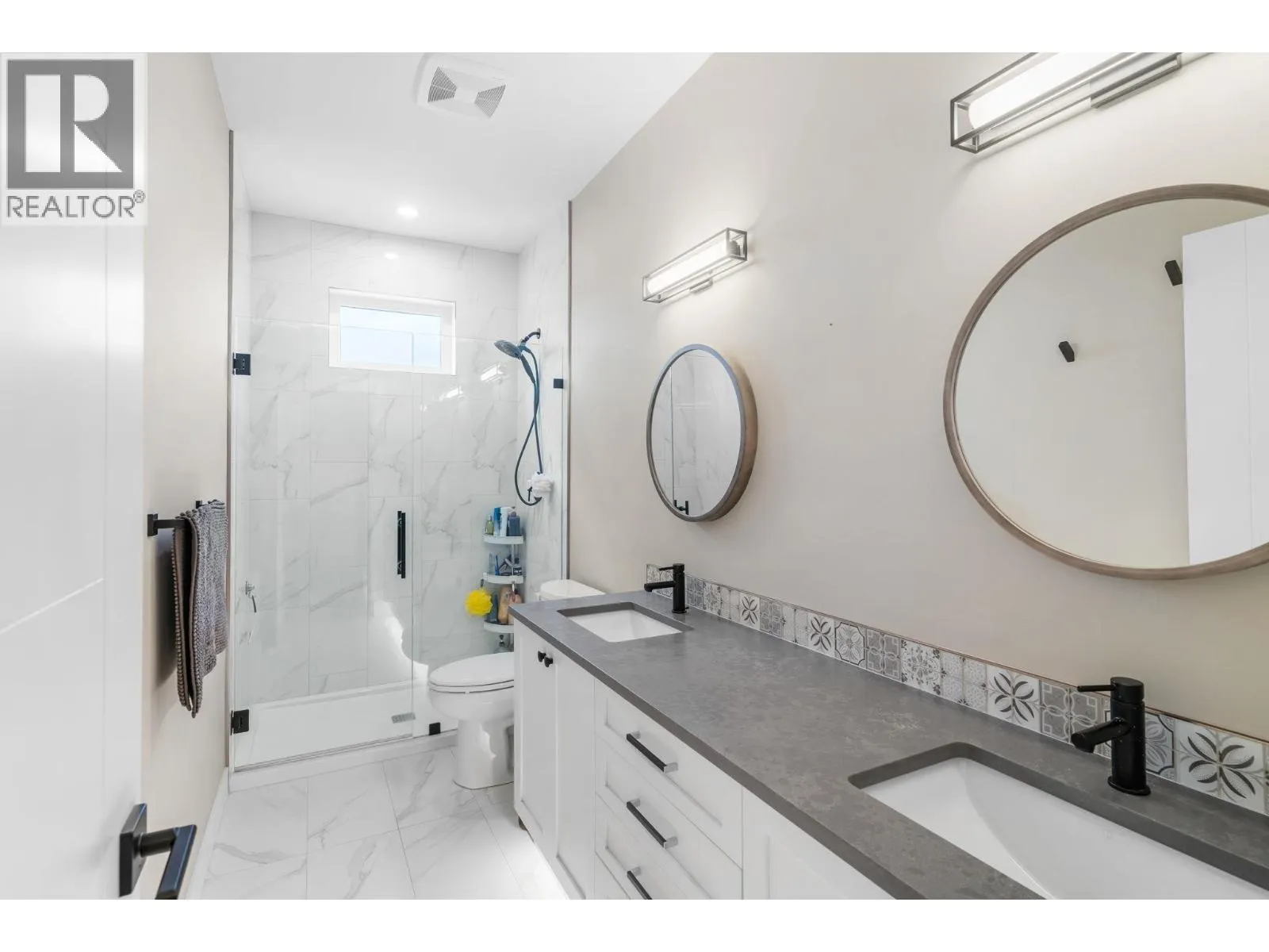 3220 Hilltown Drive Unit# 7