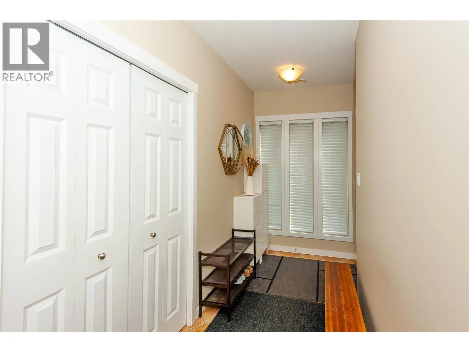 445 DALGLEISH Drive Unit# 10