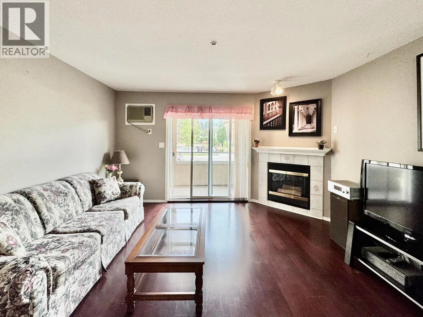 2401 SOUTH MAIN Street Unit# 204