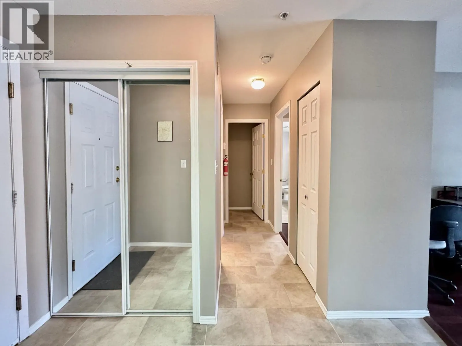 2401 SOUTH MAIN Street Unit# 204