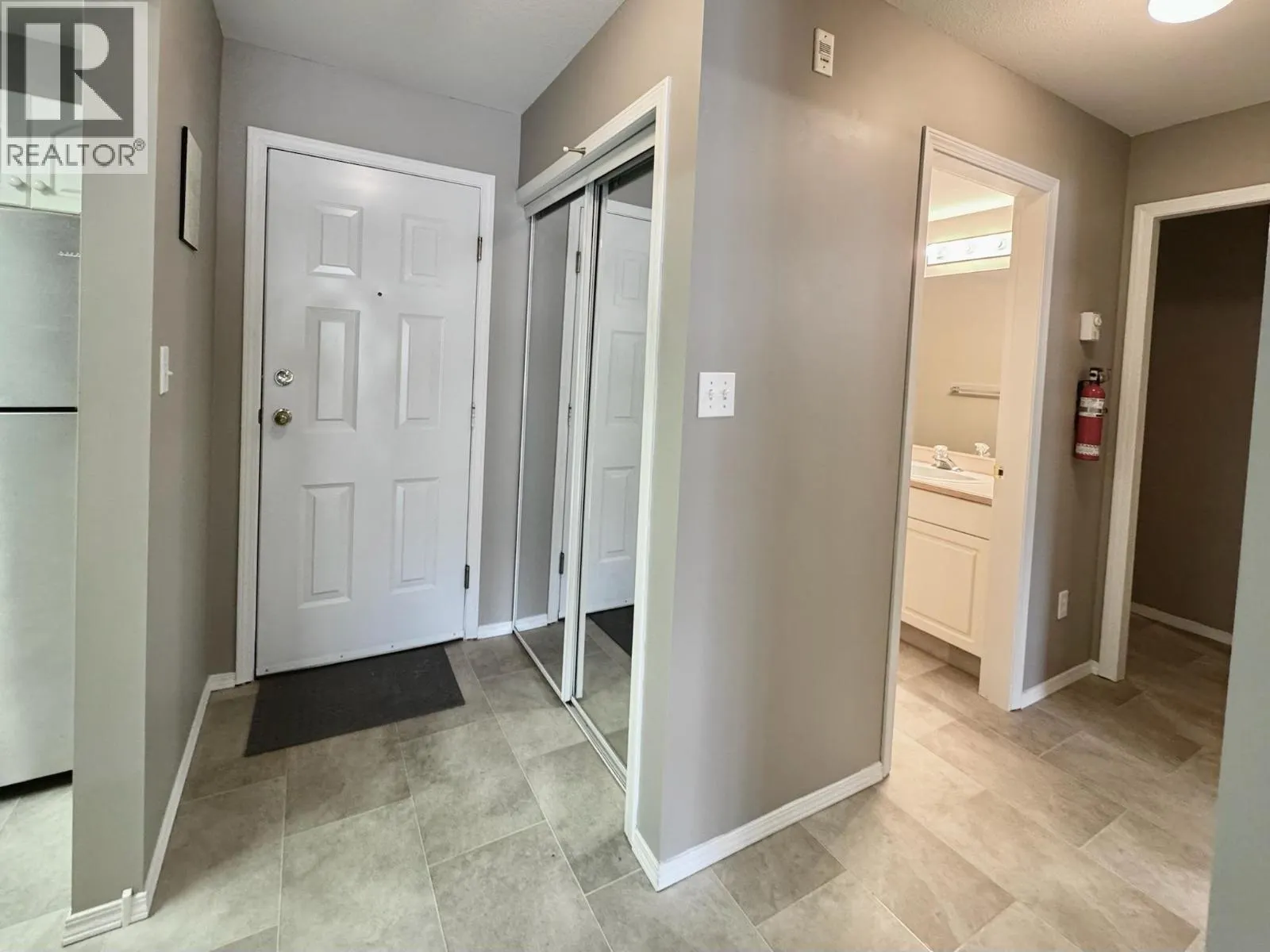 2401 SOUTH MAIN Street Unit# 204
