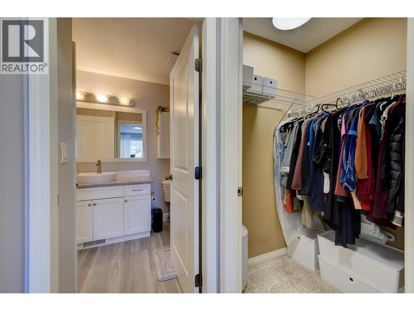 1940 HILLSIDE Drive Unit# 33