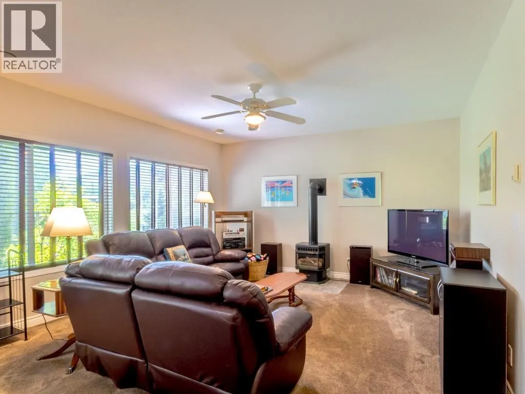 2600 Fairway Place