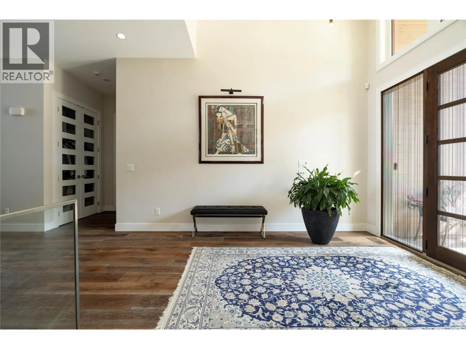 5572 Upper Mission Drive