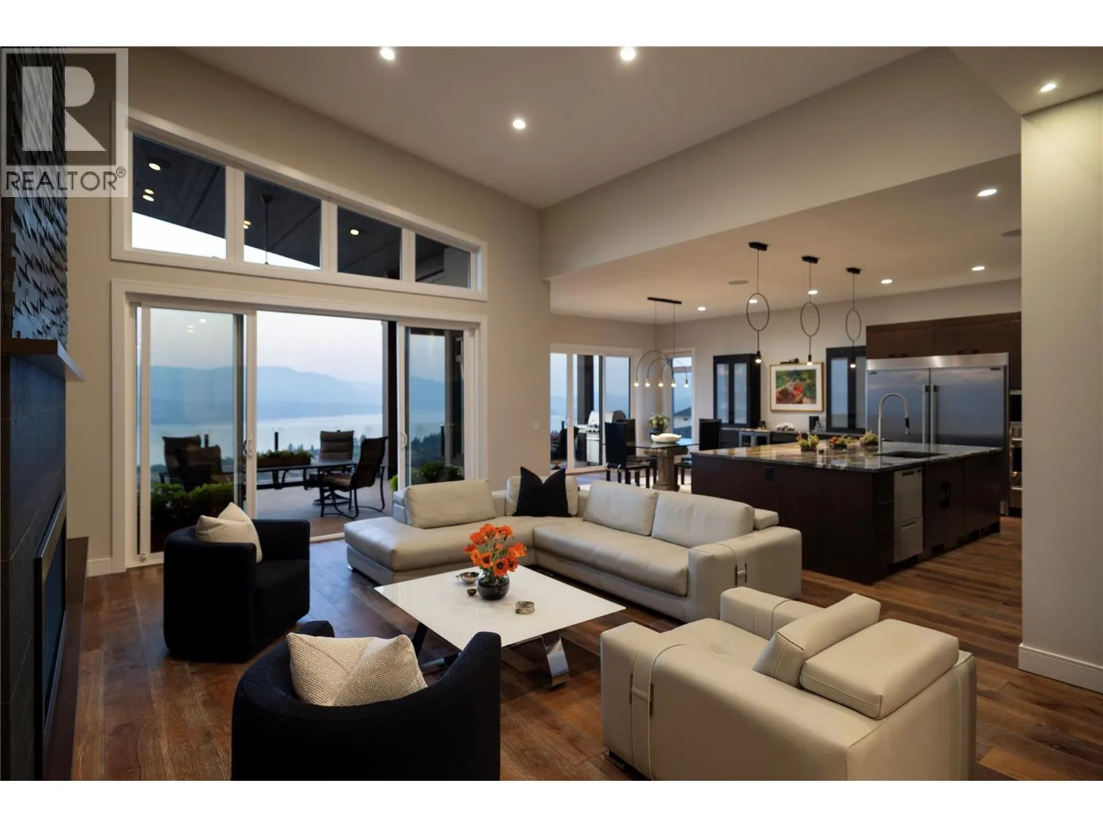 5572 Upper Mission Drive