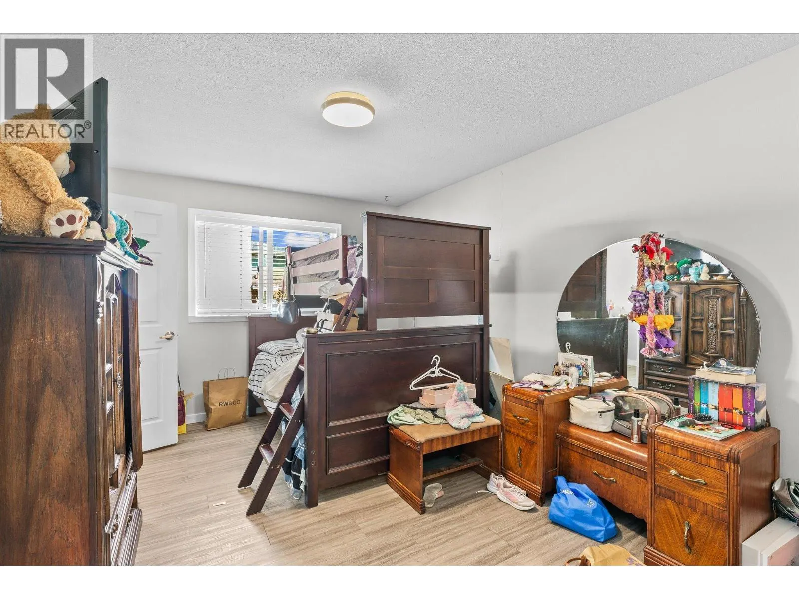 1375 Orchard Drive