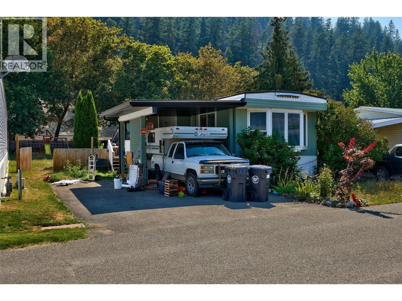 161 Shuswap Avenue Unit# 13
