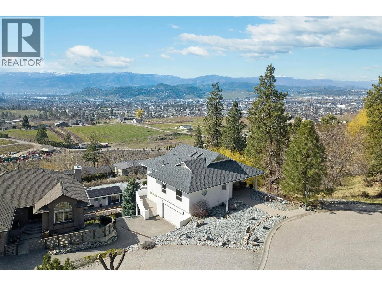 1022 James Hockey Place