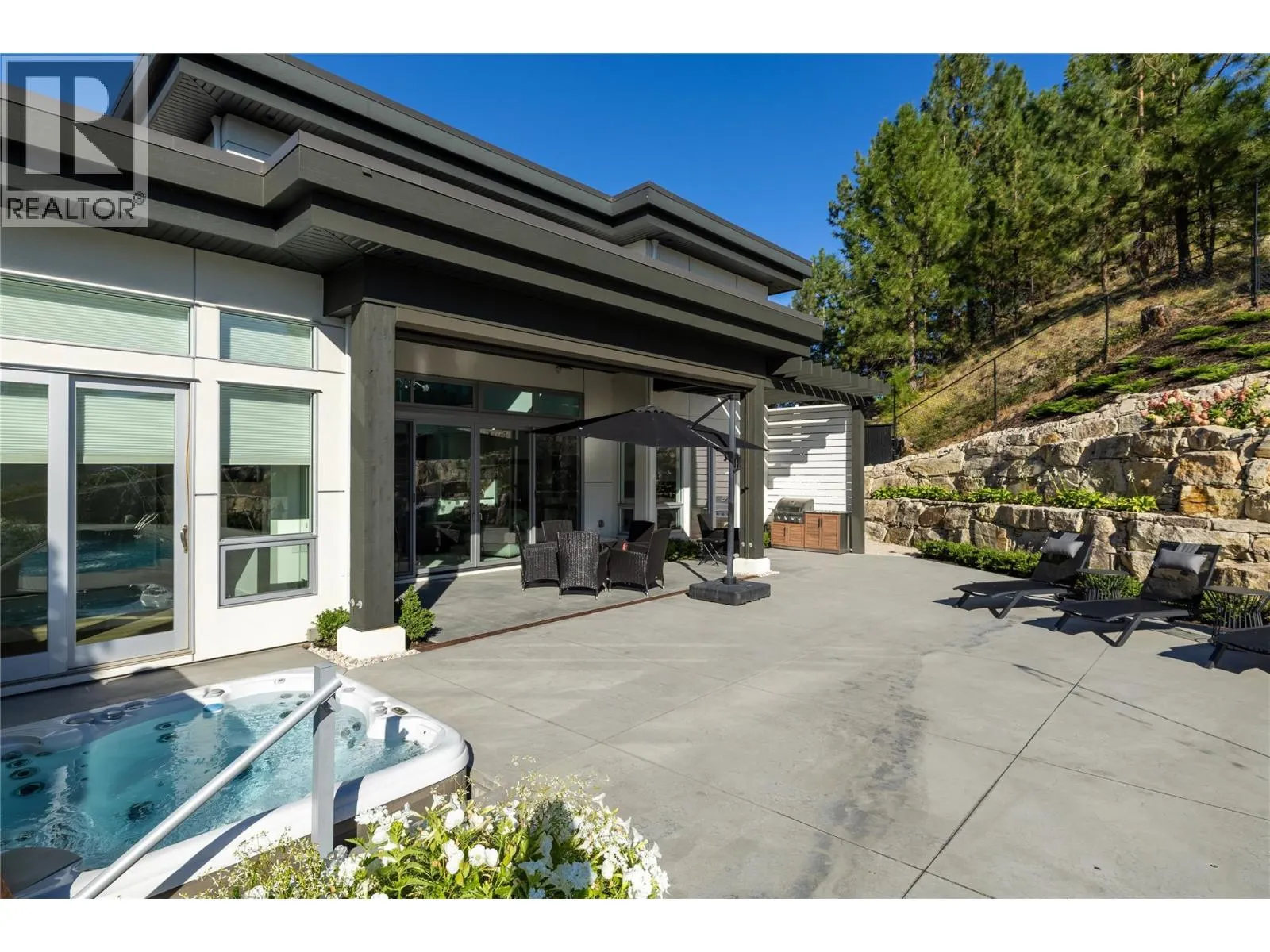1049 Westpoint Drive
