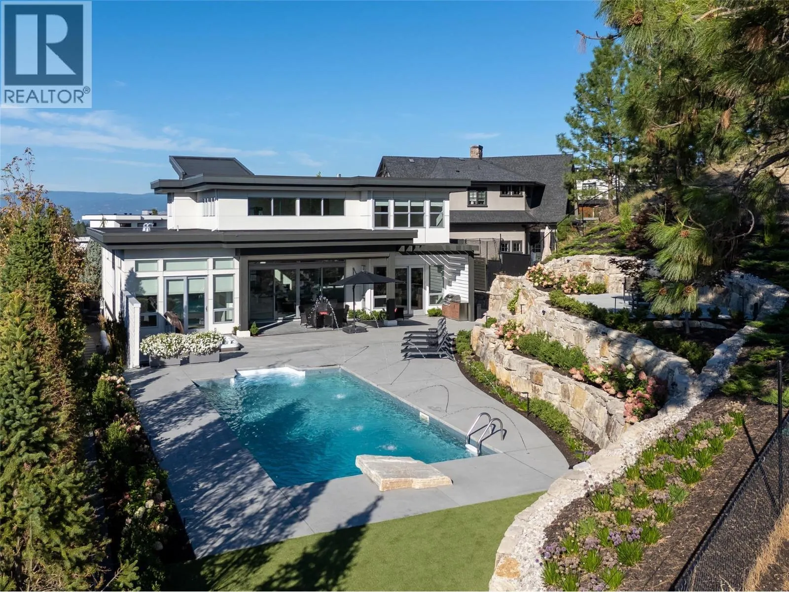 1049 Westpoint Drive