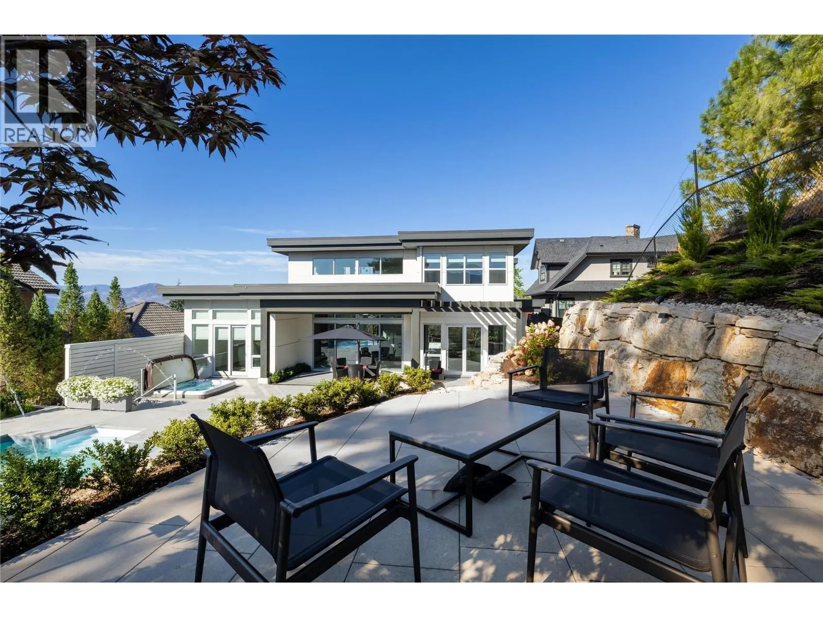 1049 Westpoint Drive