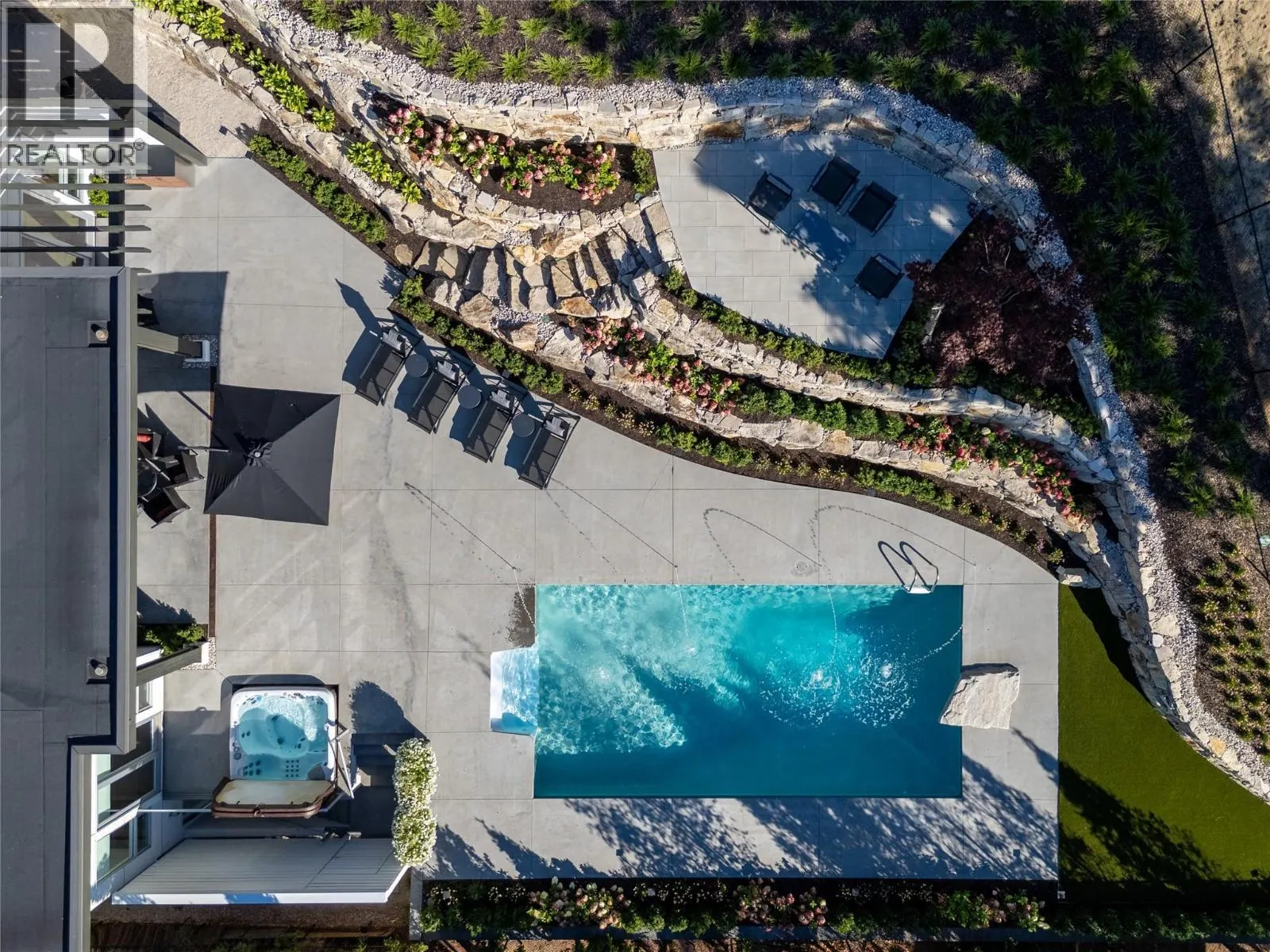 1049 Westpoint Drive