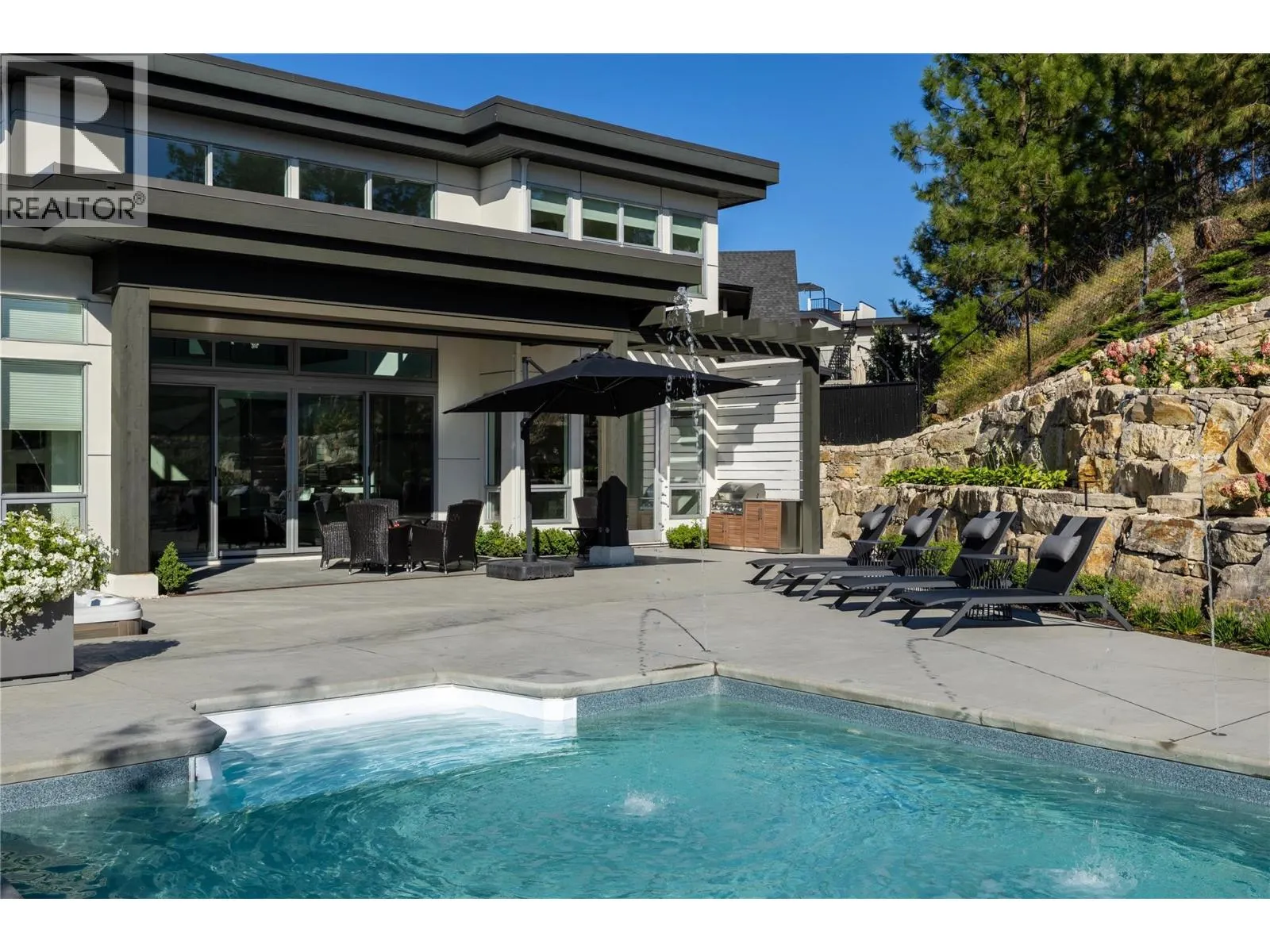 1049 Westpoint Drive