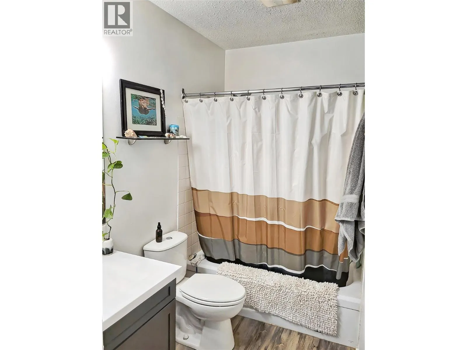 717 12TH Avenue Unit# 8