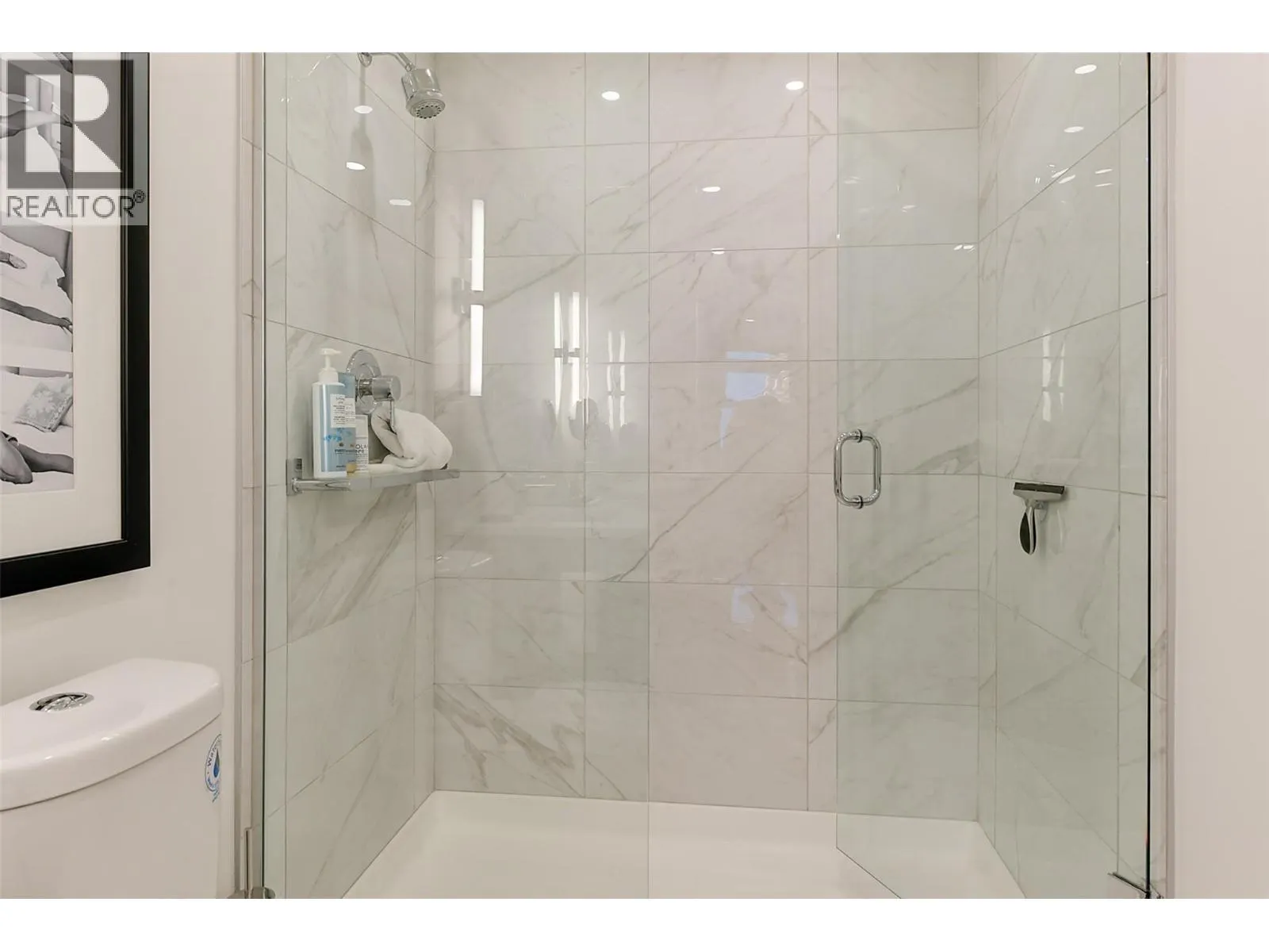 485 Groves Avenue Unit# 1101