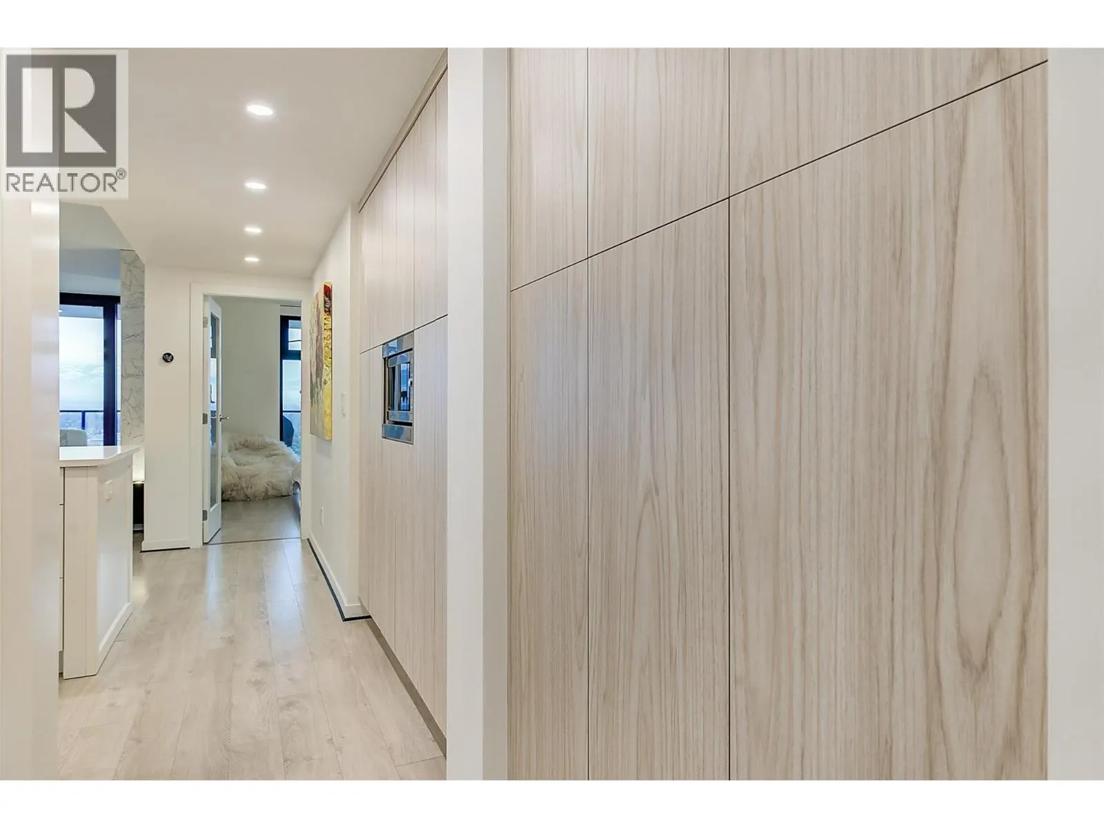 485 Groves Avenue Unit# 1101