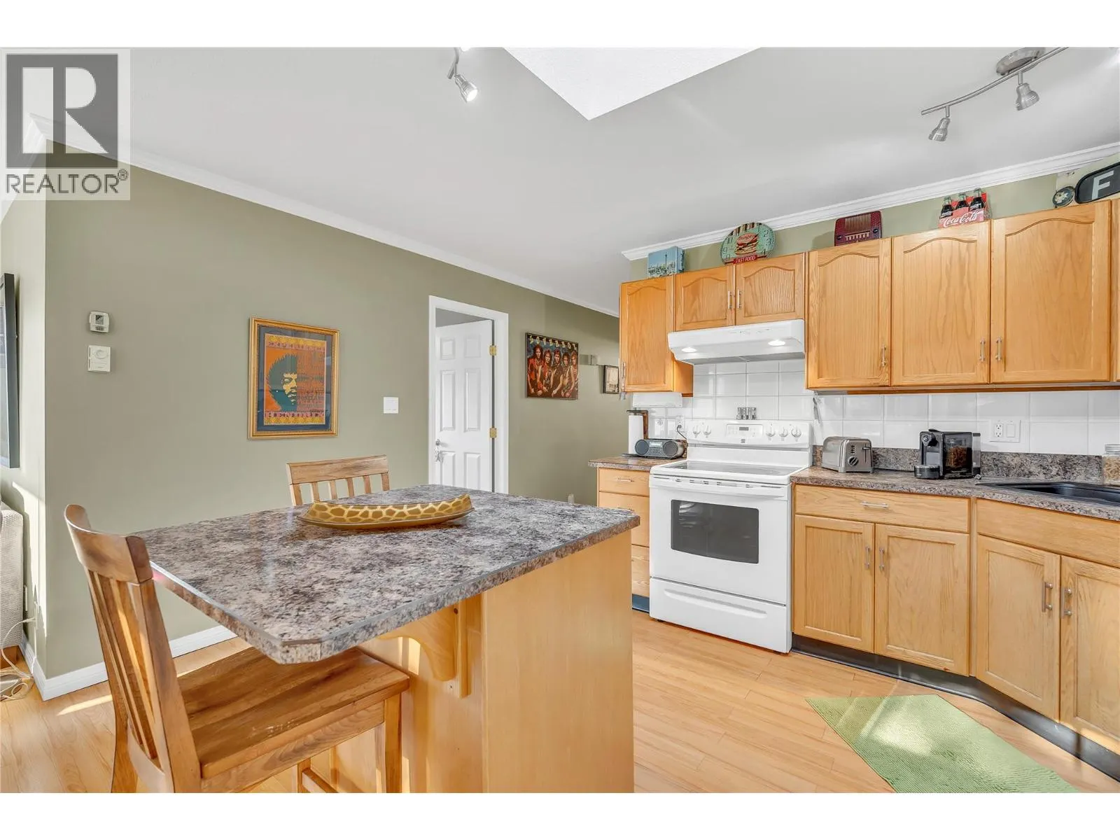 102 Van Horne Street Unit# 305