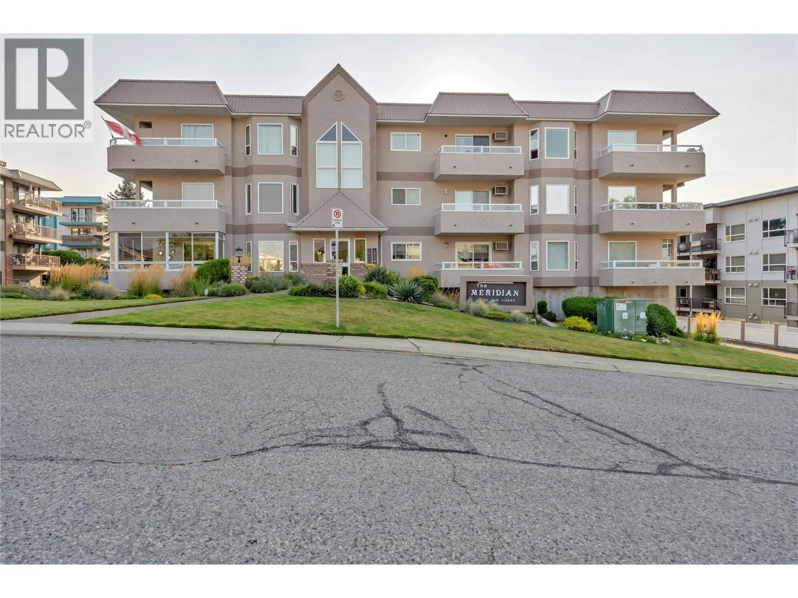102 Van Horne Street Unit# 305