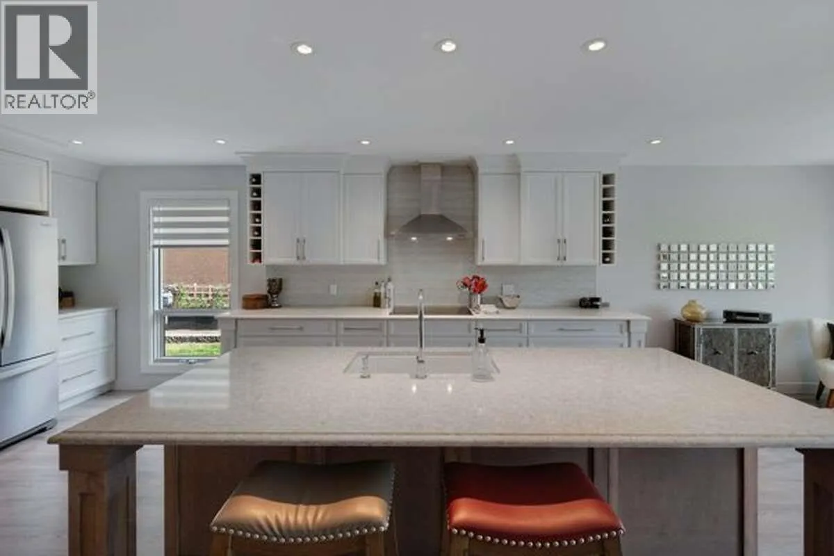 615 Glenmeadows Road Unit# 98