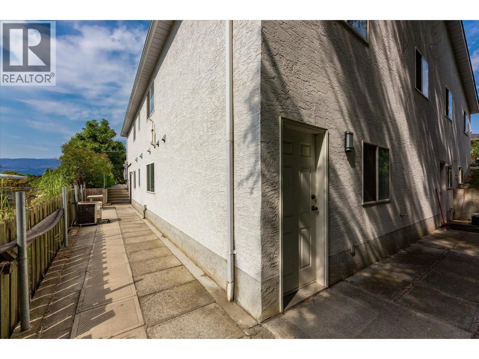 1377 Orchard Drive