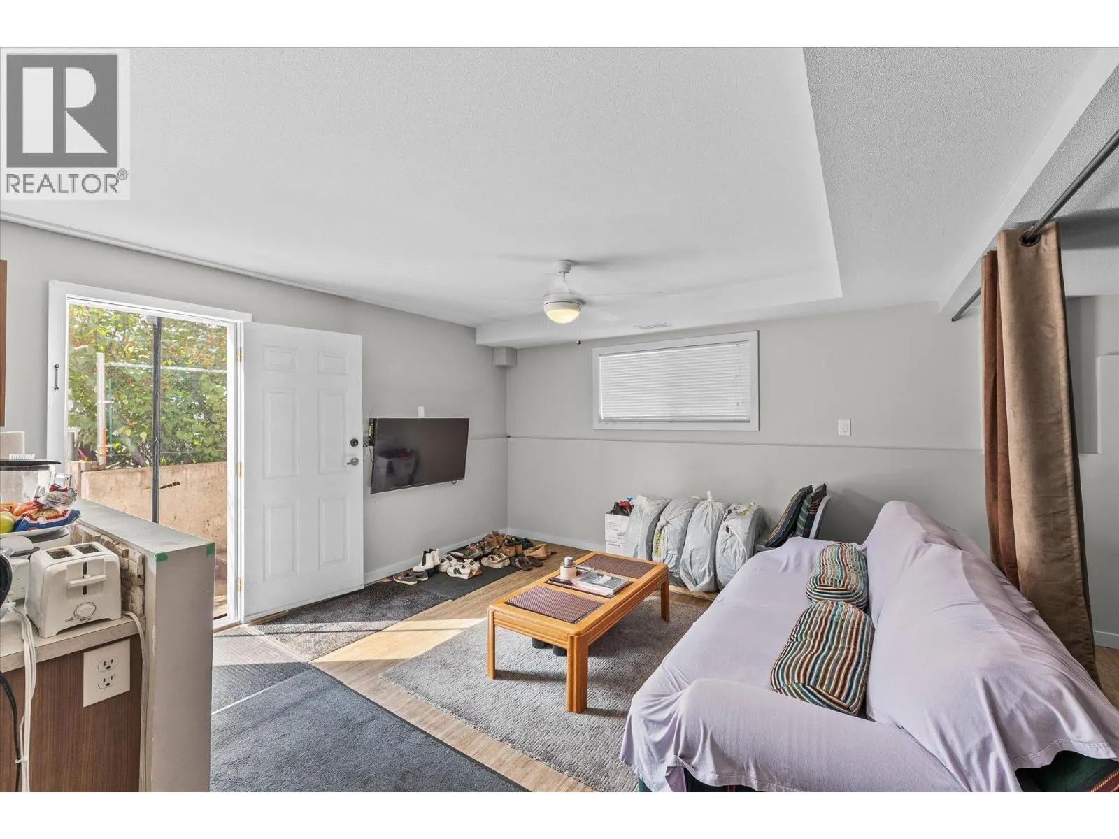 1377 Orchard Drive