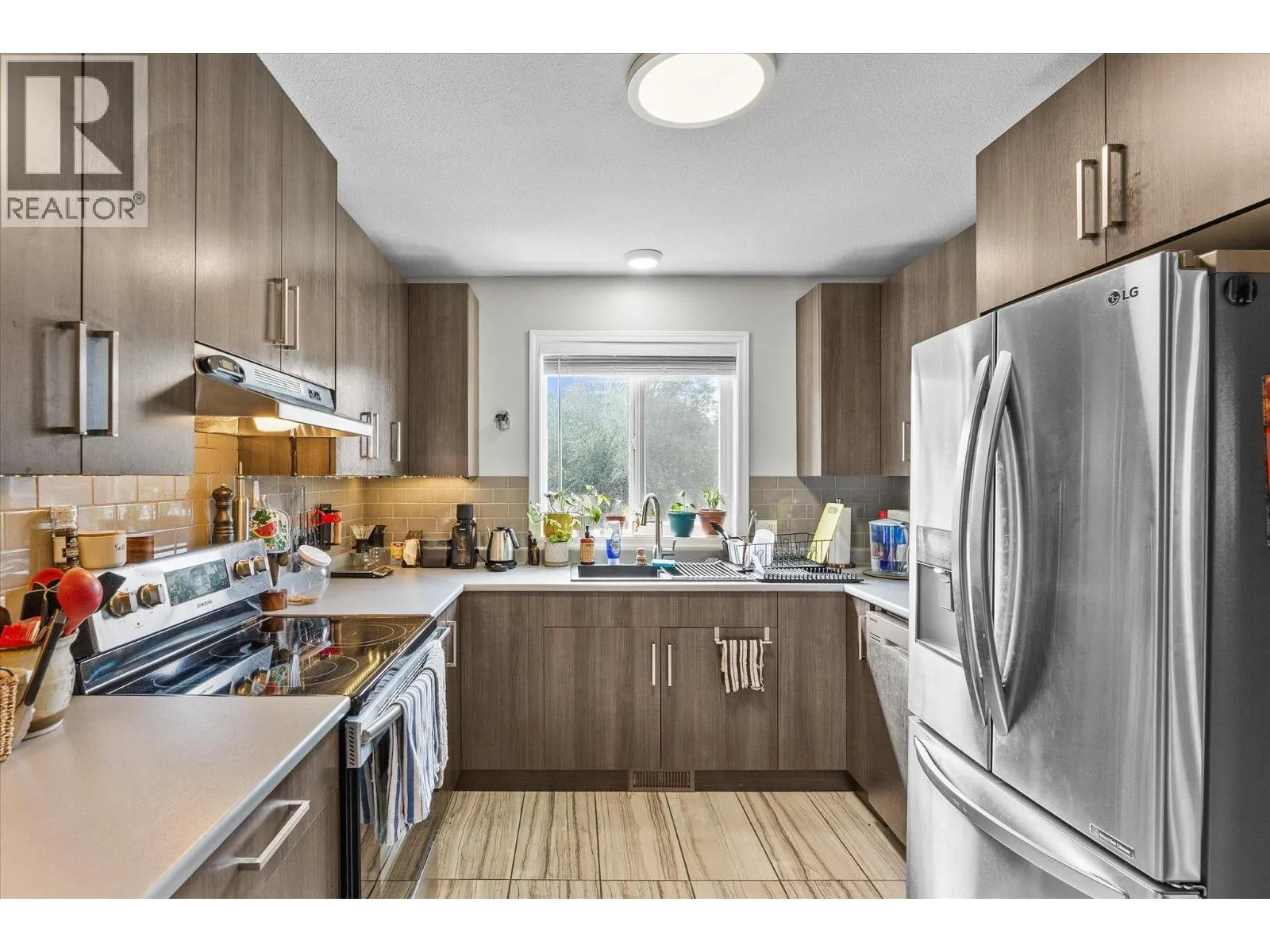 1377 Orchard Drive