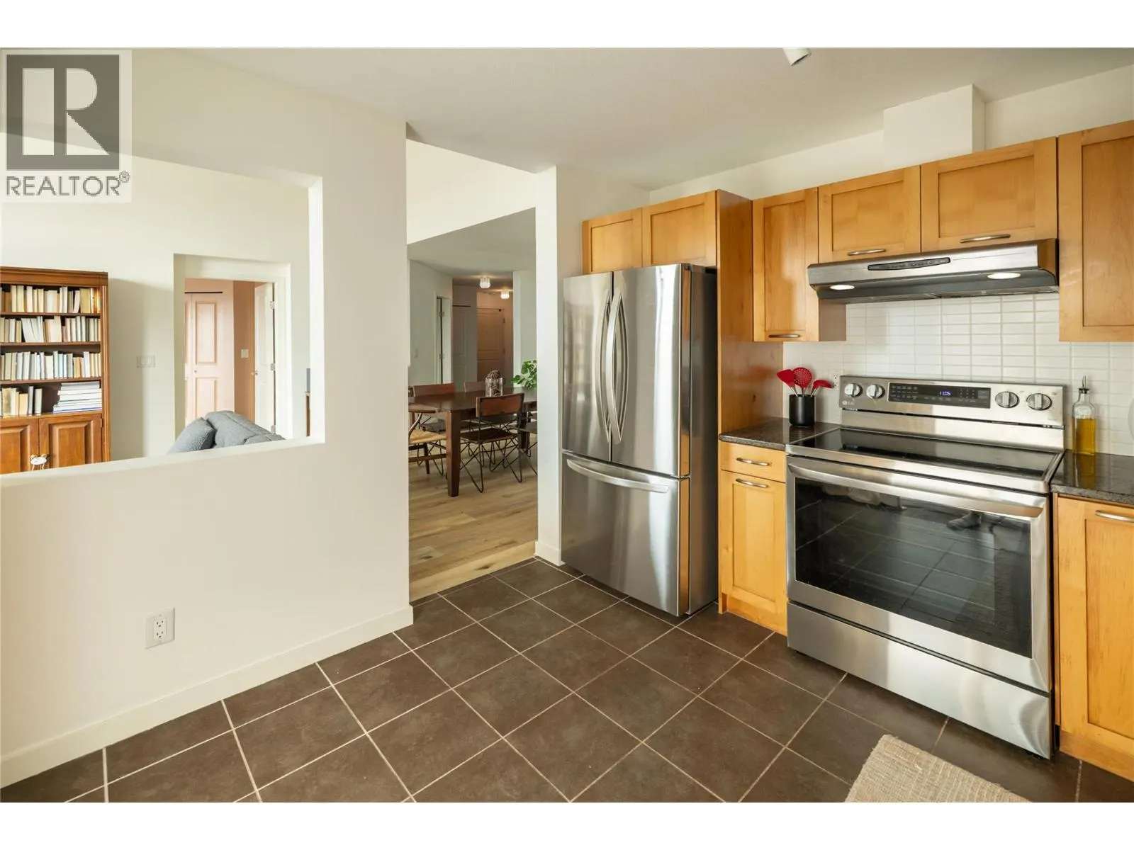 567 Yates Road Unit# 417