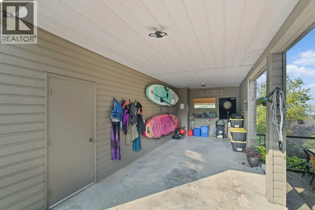 2221 Sunset Point