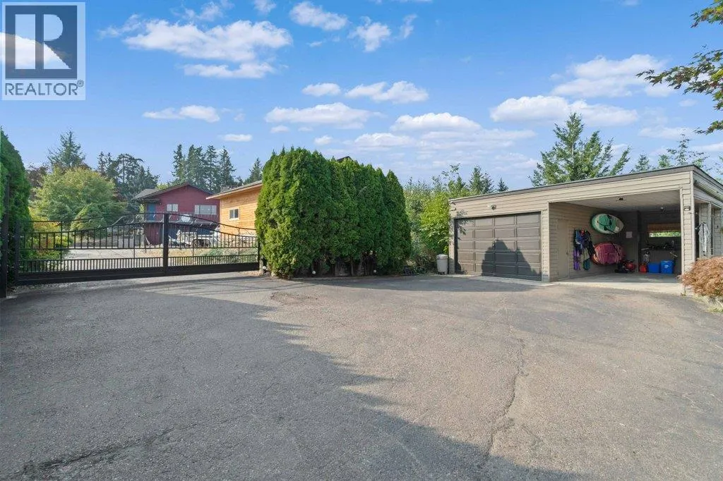 2221 Sunset Point