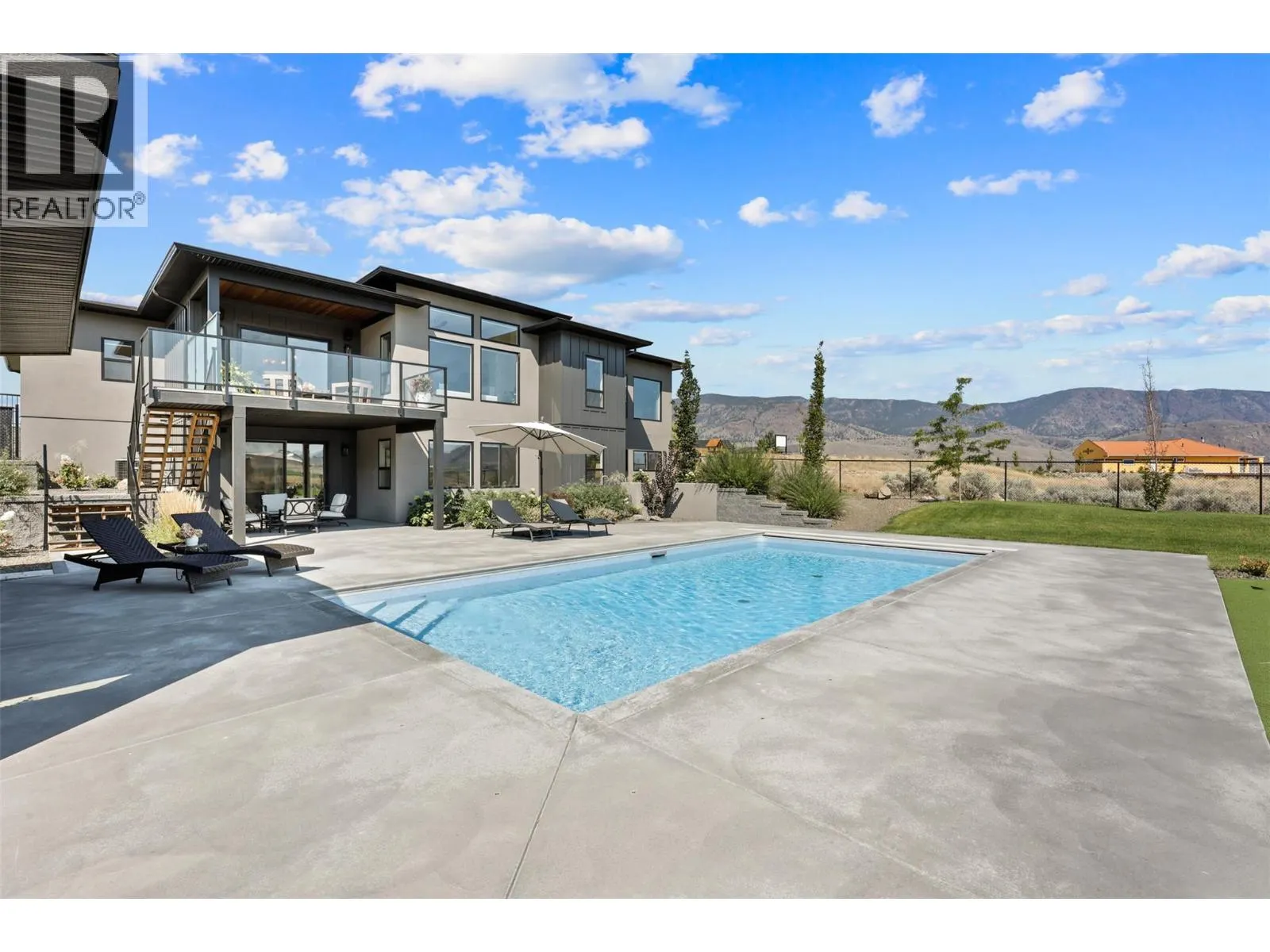 115 Lake Point Court