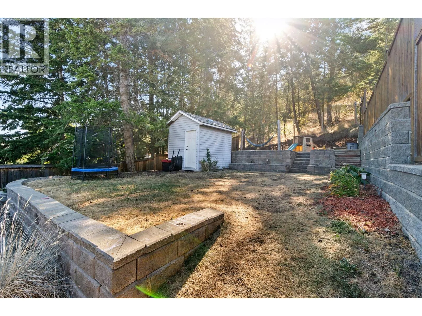 2421 DRUMMOND Court