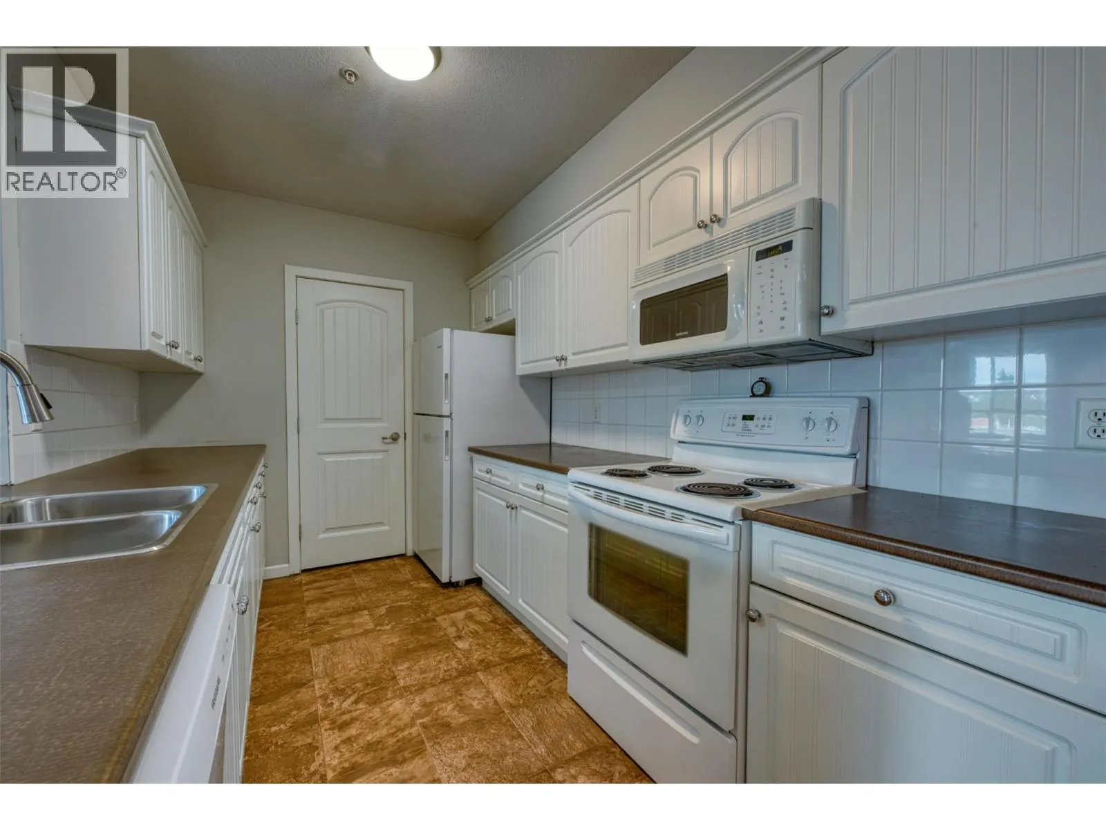 140 Asher Road Unit# 302