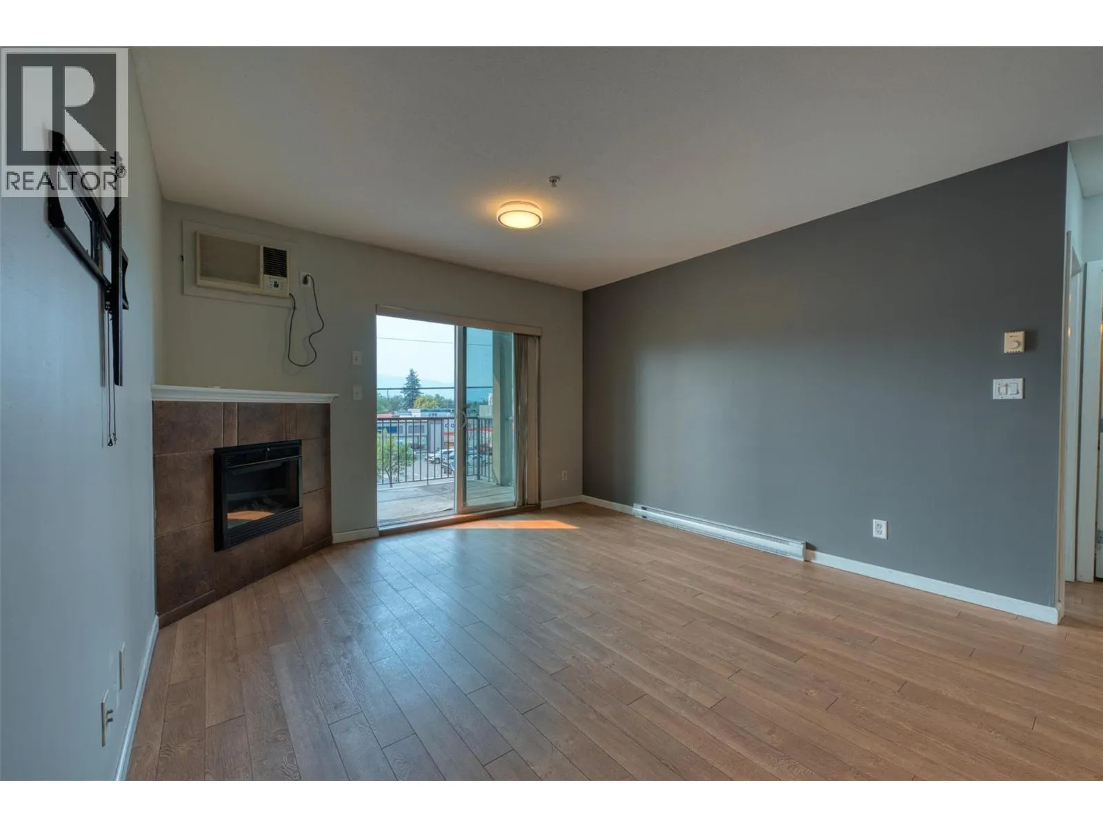 140 Asher Road Unit# 302