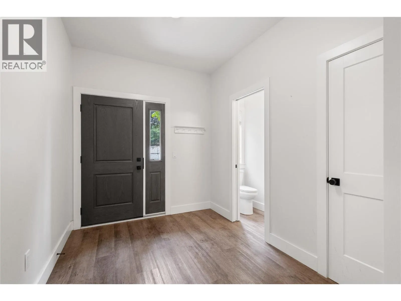 644 Lequime Road Unit# 4