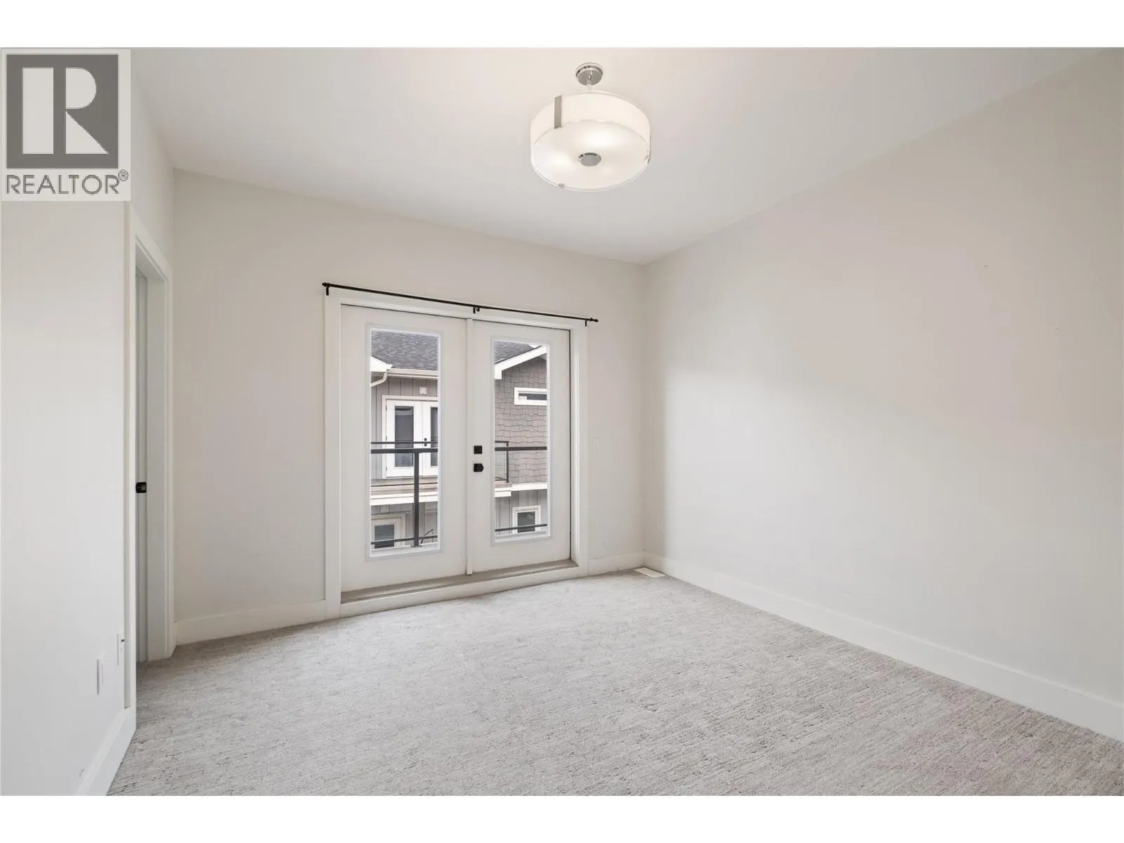644 Lequime Road Unit# 4