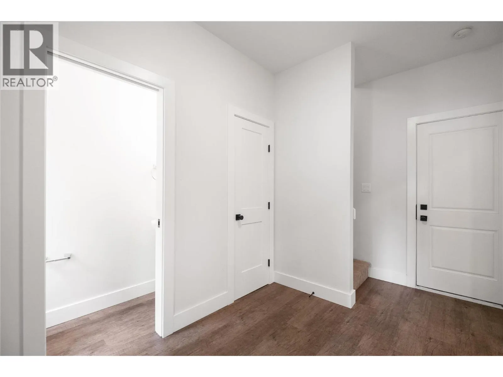 644 Lequime Road Unit# 4