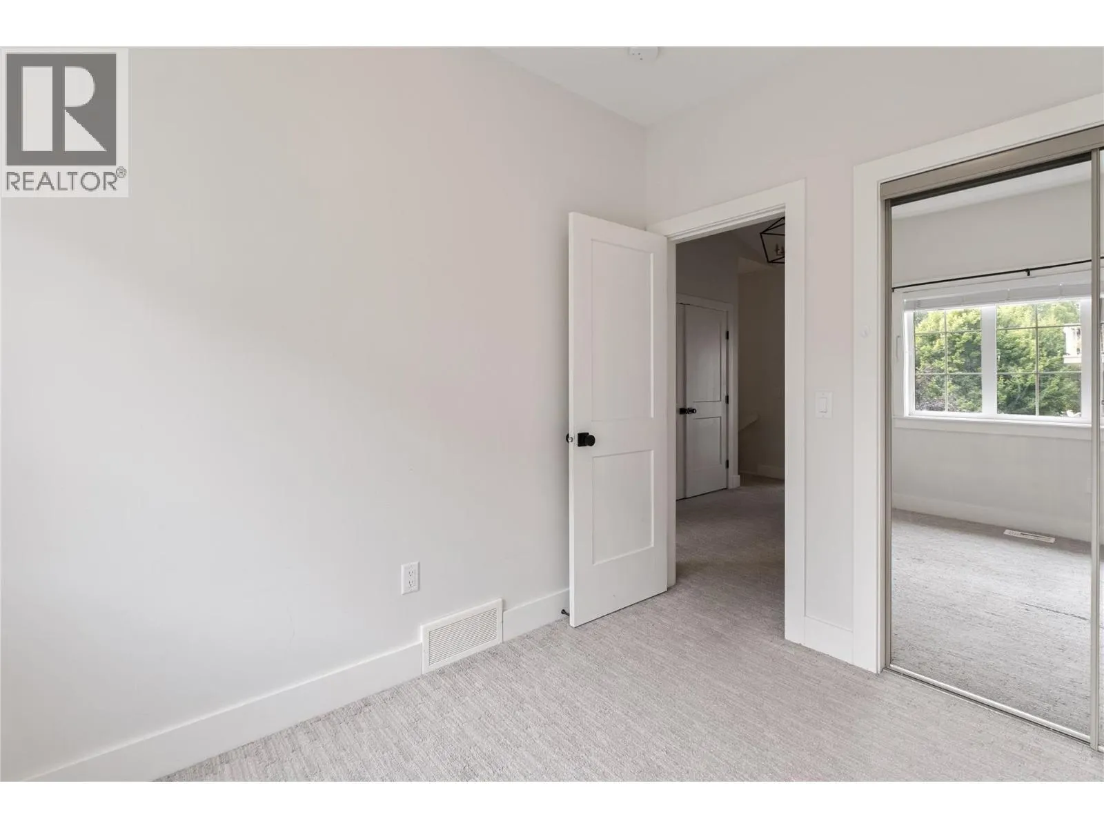644 Lequime Road Unit# 4