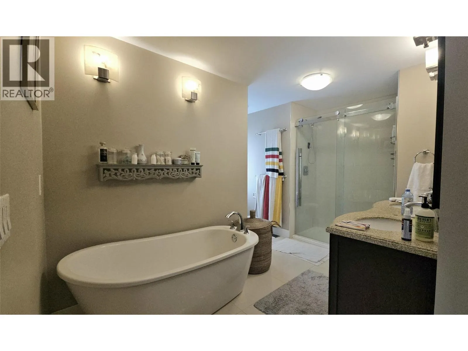 10774 Okanagan Centre Road E