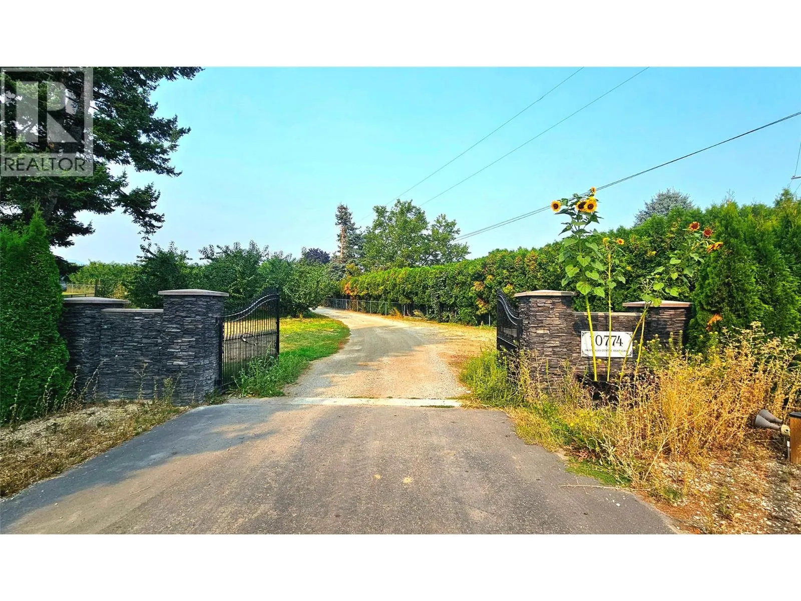 10774 Okanagan Centre Road E