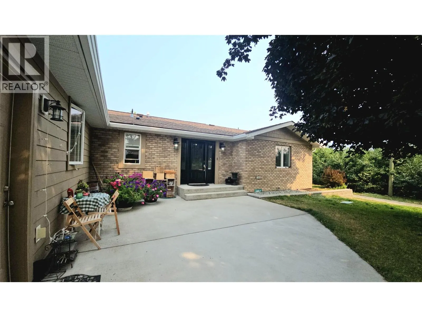 10774 Okanagan Centre Road E