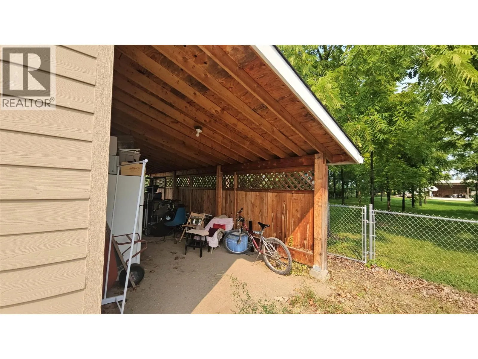 10774 Okanagan Centre Road E
