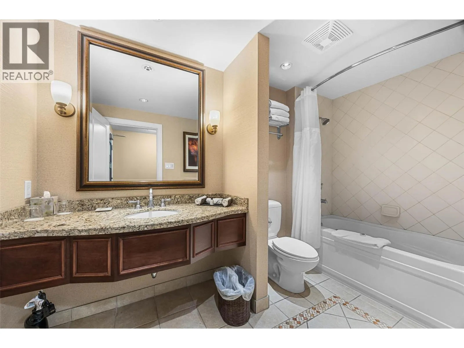 3250 Village Way Unit# 1207D