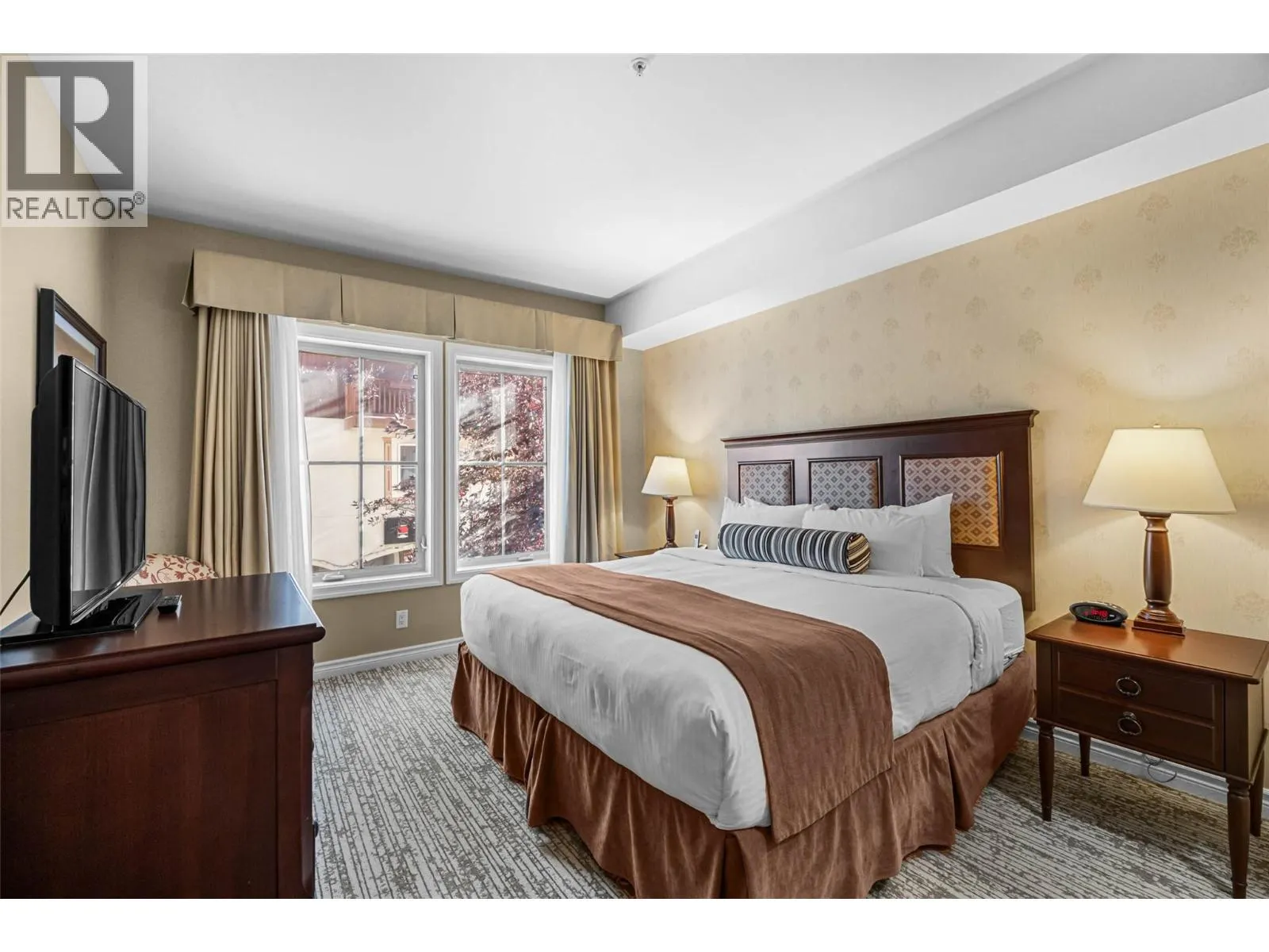 3250 Village Way Unit# 1207D