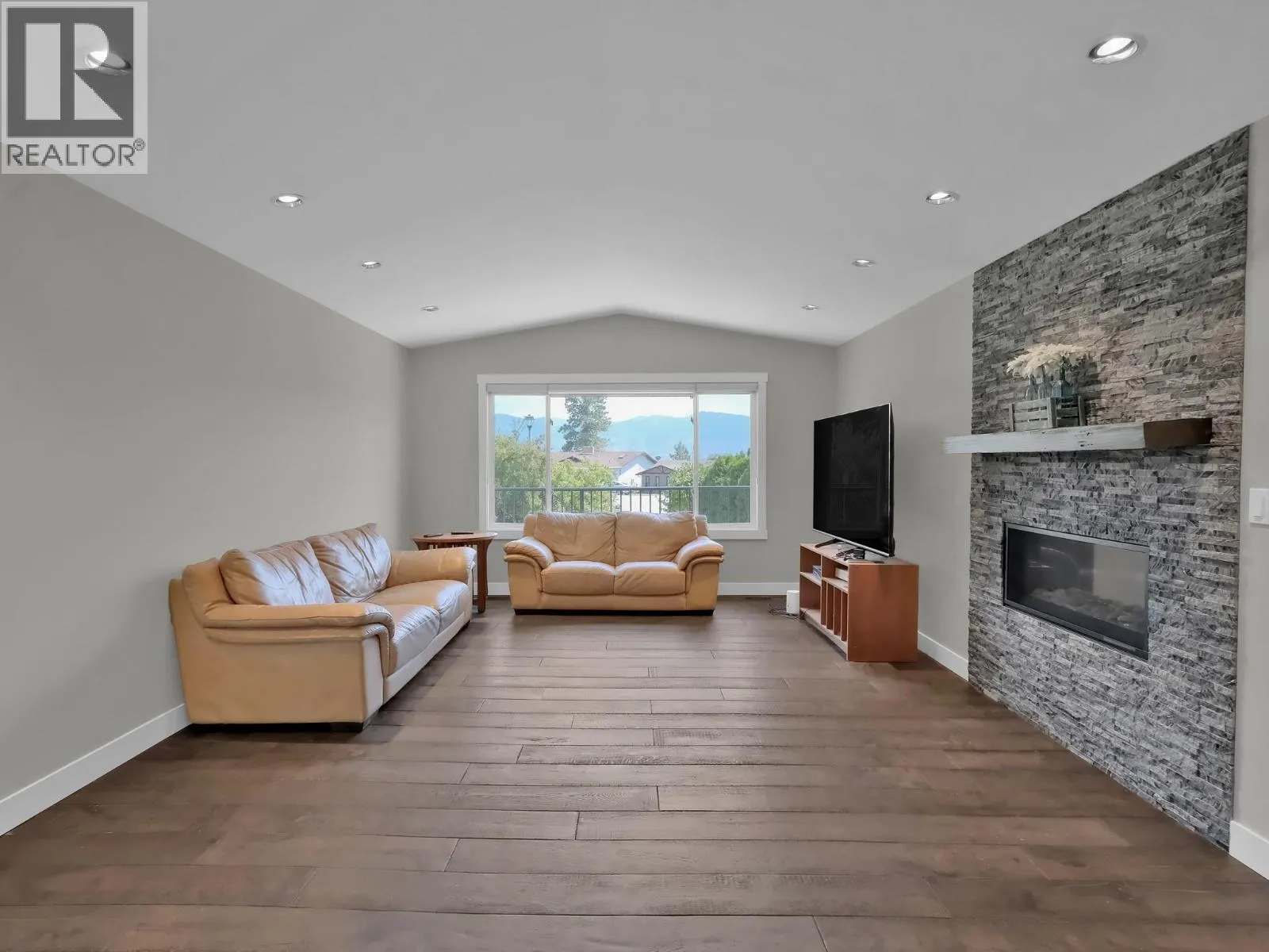 2284 Westville Place