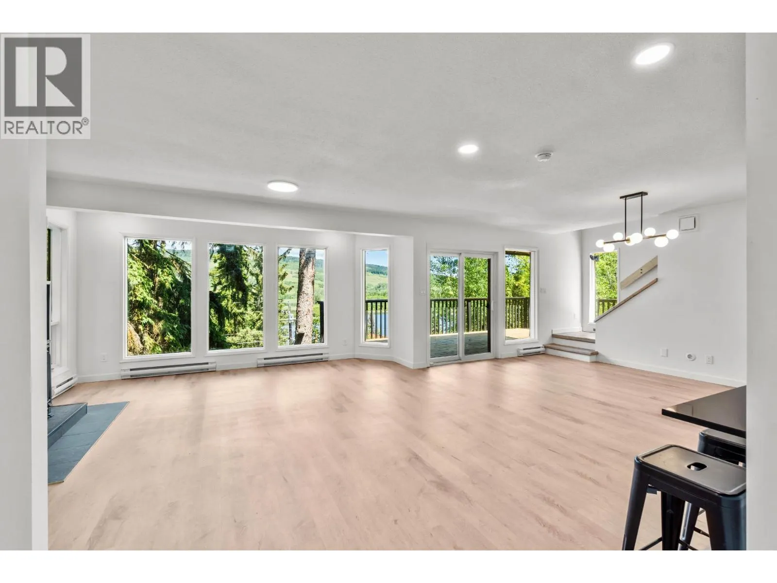 3348 POWELL Road