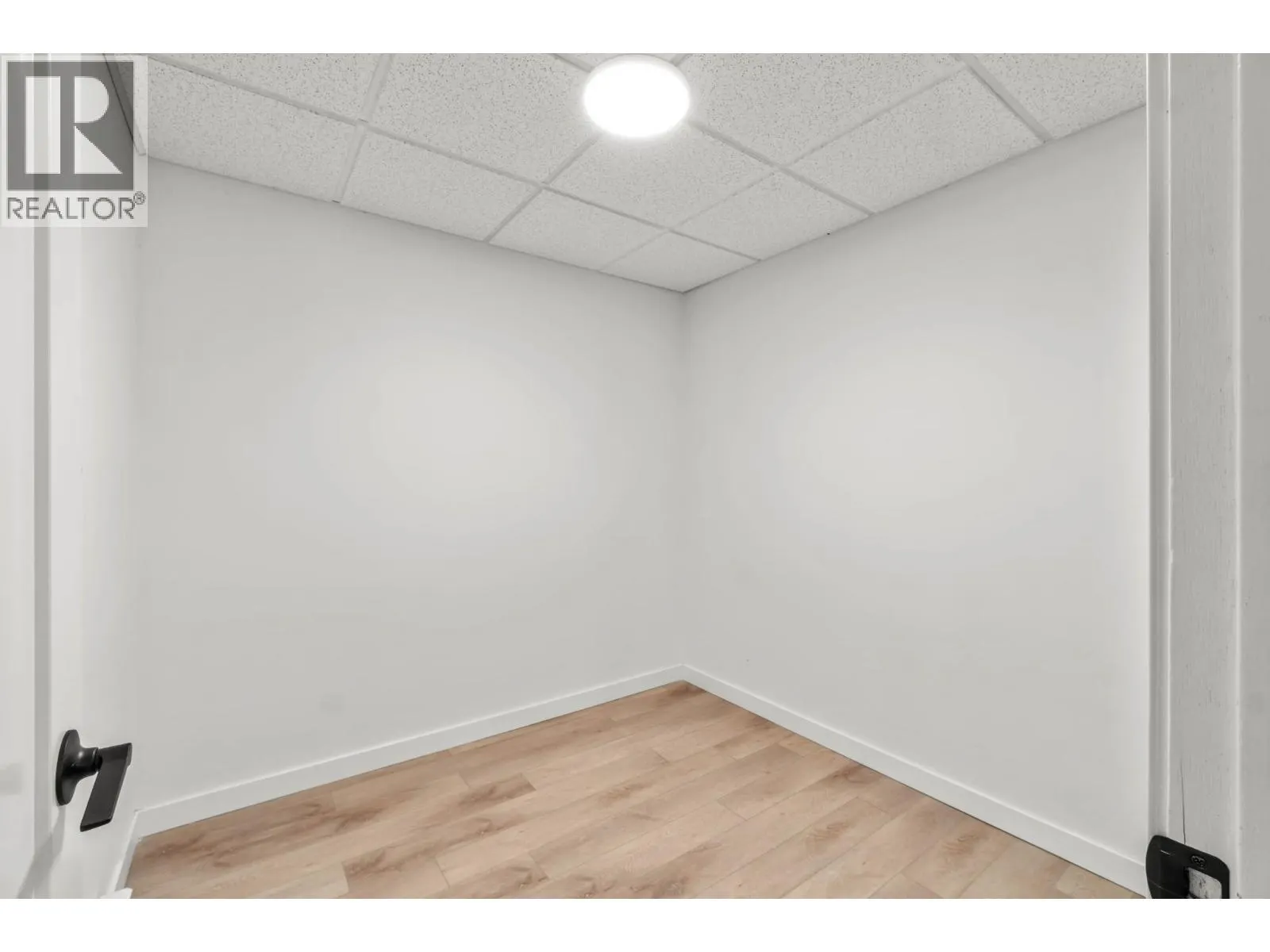 3348 POWELL Road