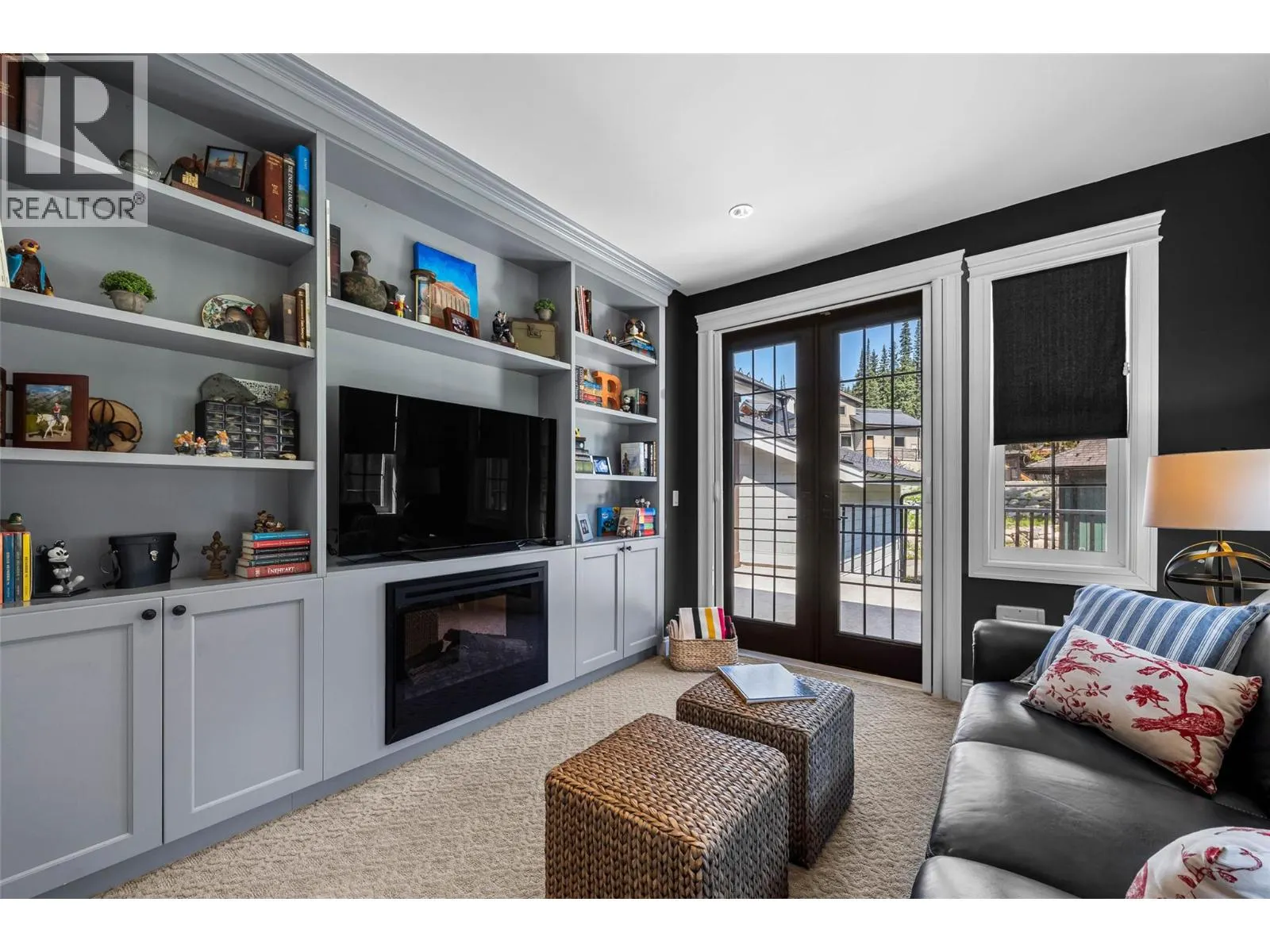 5411 Lookout Ridge Place