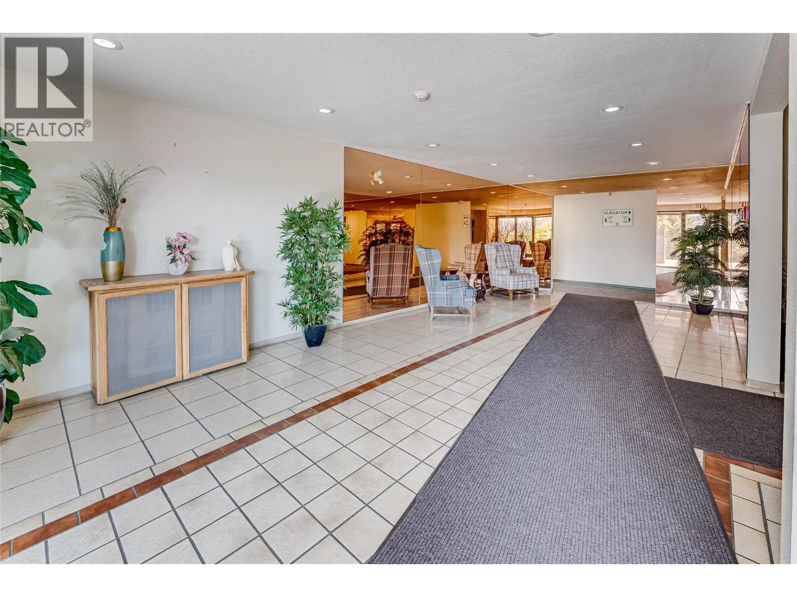 3901 32 Avenue Unit# 208